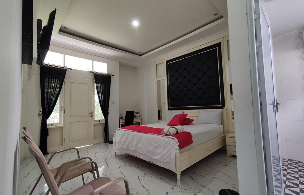 New The Heritage Resort & Restaurant Bukit Lawang Bandartelu Esterno foto