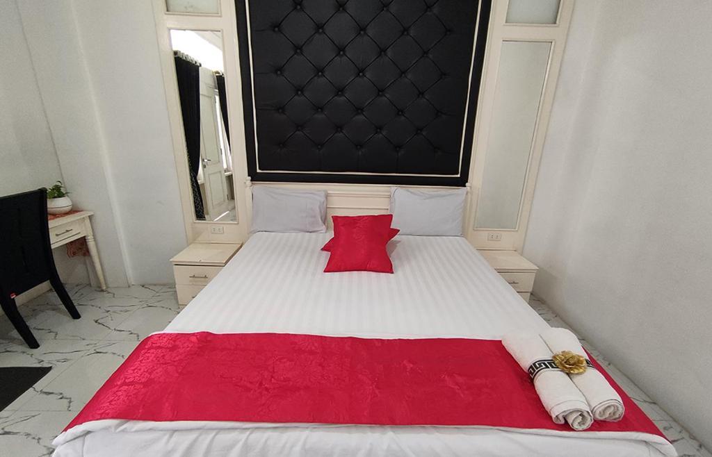 New The Heritage Resort & Restaurant Bukit Lawang Bandartelu Esterno foto